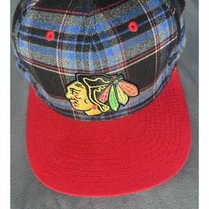 Hard To Find Mitchell & Ness Chicago Blackhawks Plaid Snapback Hat Red Brim NHL